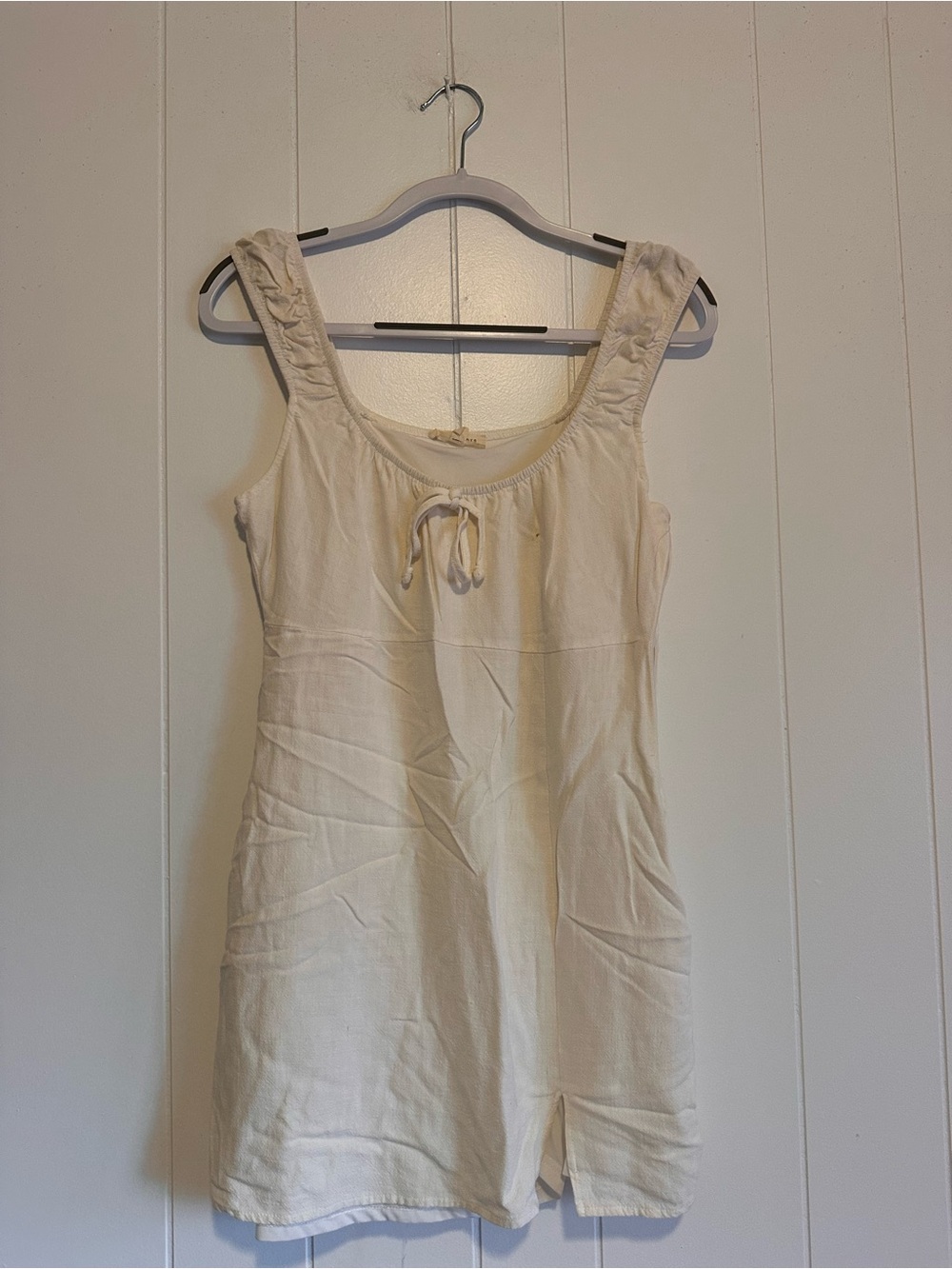 L.A. Hearts Women’s Cream Scoop Neck Tank Dress with Tie Detail